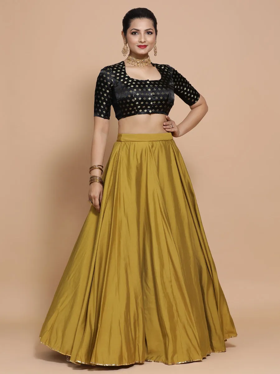 Afreen x Tyohaar | Elbow Sleeves Satin Viscose Saree Blouse in Black Butta Fabric