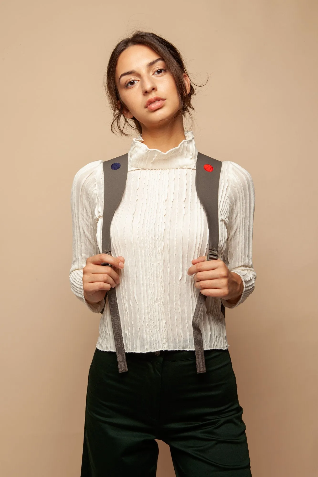 klak backpack airy olive