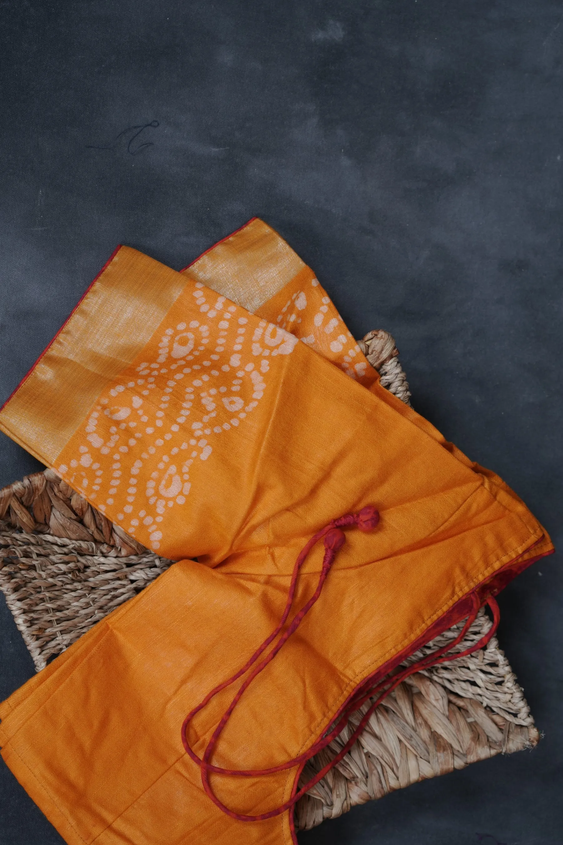Liva Certified Linen Cotton Saree: Batik Prints and Contrast Border