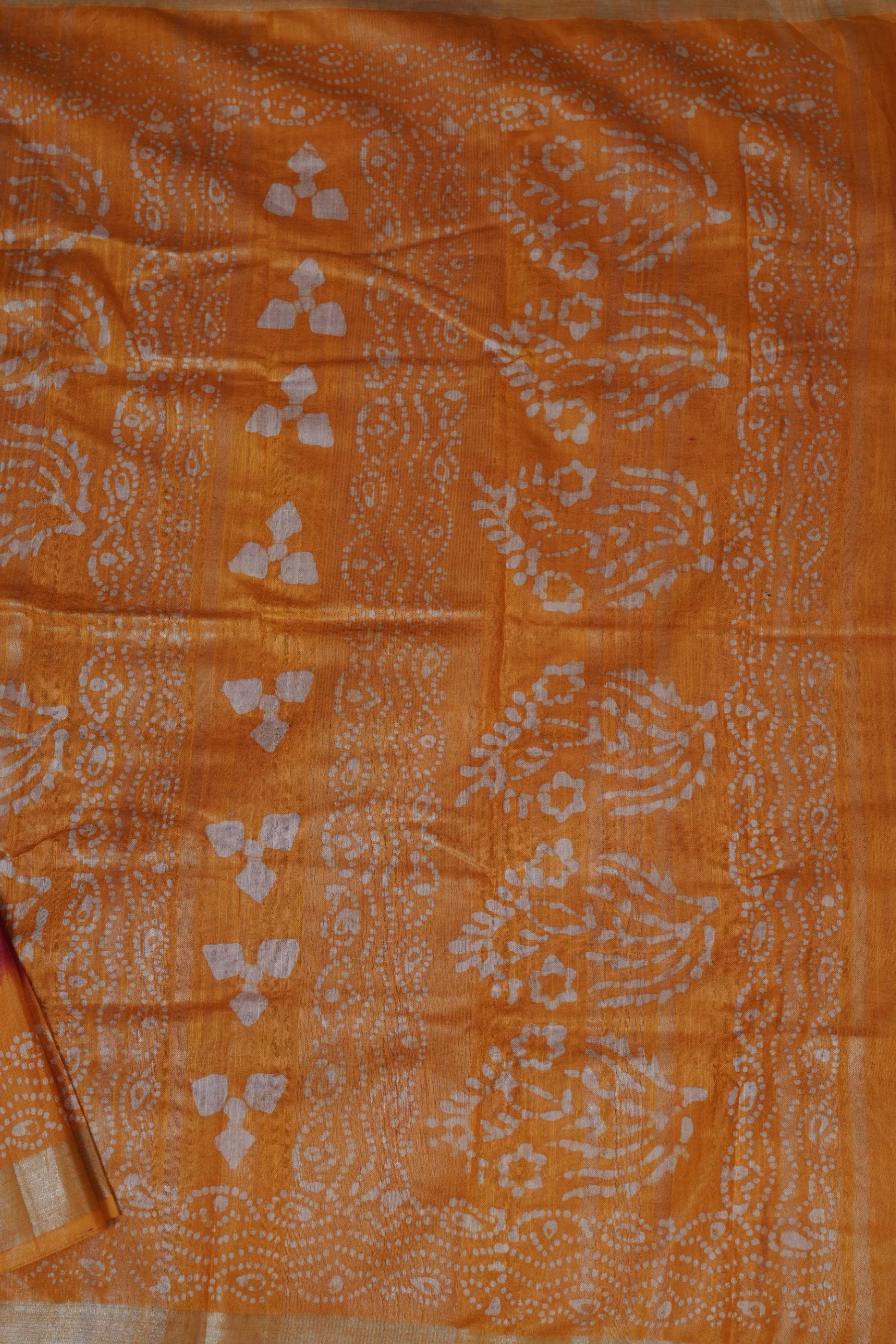 Liva Certified Linen Cotton Saree: Batik Prints and Contrast Border
