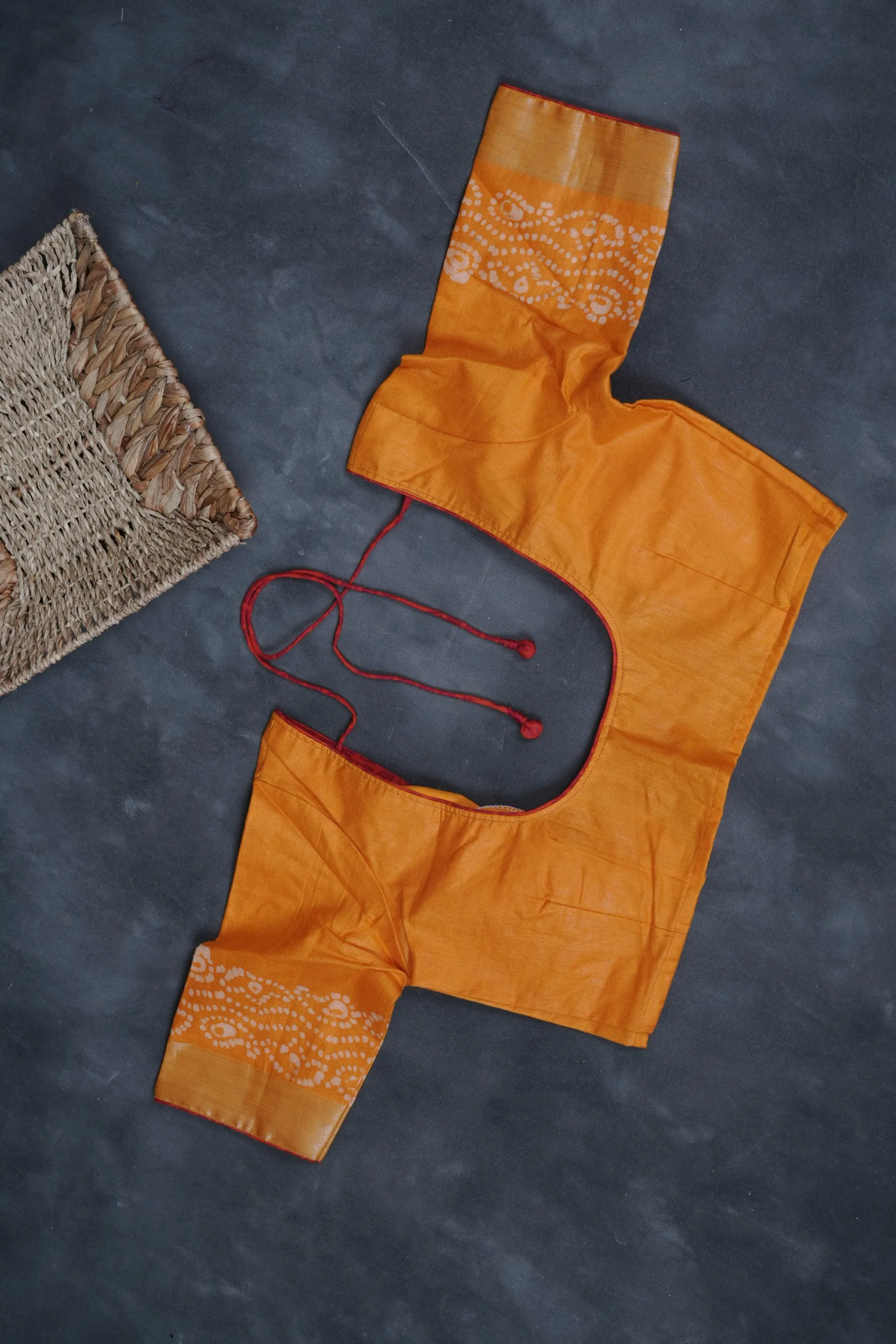 Liva Certified Linen Cotton Saree: Batik Prints and Contrast Border