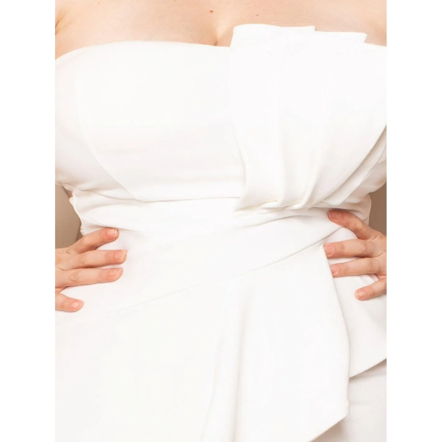 White Plus Size Pleated Detail Maxi Dress